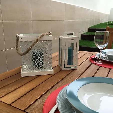 Appartamento Downtown With Private Garden