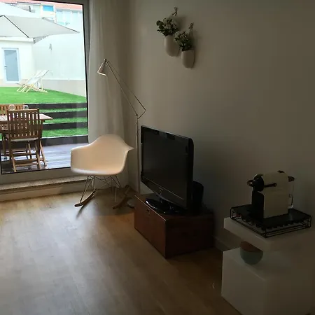 Downtown With Private Garden Appartamento